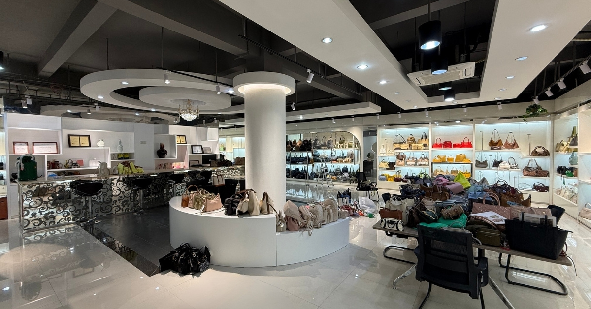 hanlin-handbag-showroom-oem-manufacturer.jpg