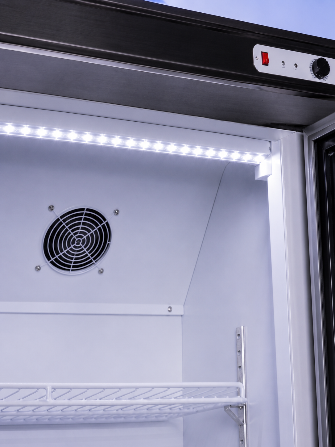 إضاءة LED الداخلية