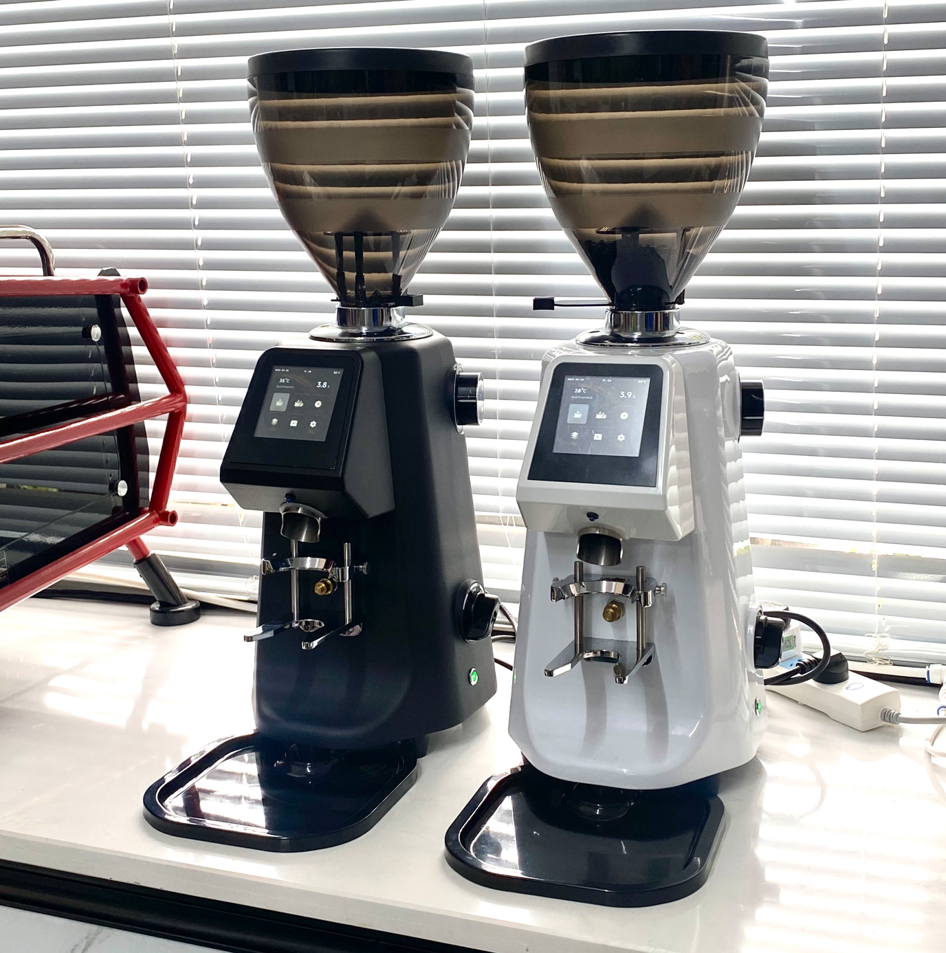 Coffee grinder-31.png